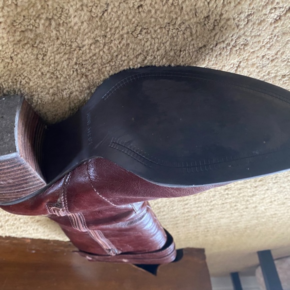 Nine West Boots with heal - Picture 3 of 6